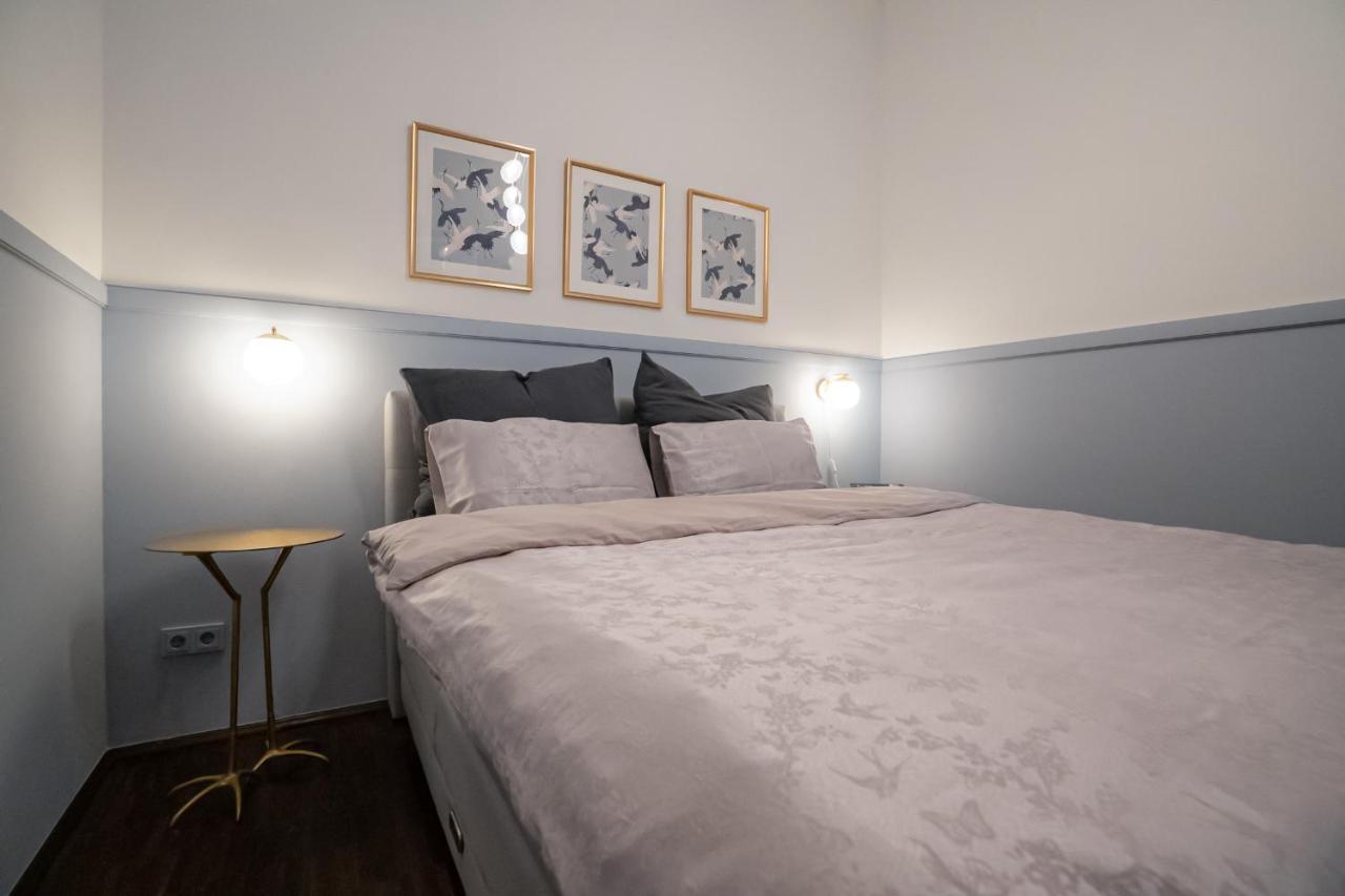 Designer Loft-Ferienwohnung Im Zentrum Mit Tiefgaragen-Parkplatz, Waschmaschine Und Privatterrasse Leipzig Ngoại thất bức ảnh